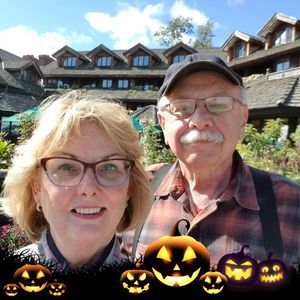 Meet your Posher, Sandy